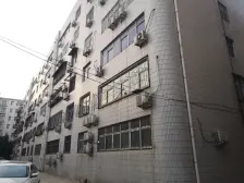 郑州 中 学 多层小区 生活配套齐全 交通方便