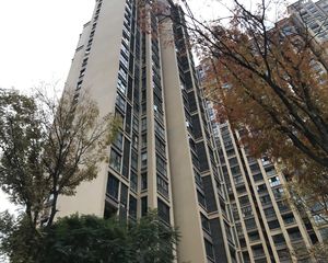 金香领邸2室2厅南