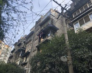 玉林北街8号2室1厅南北