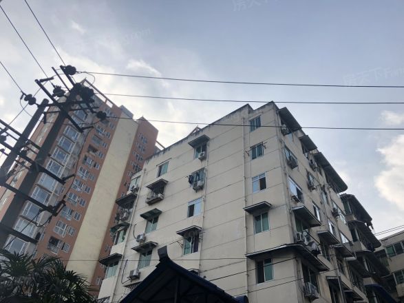 新康公寓实景图