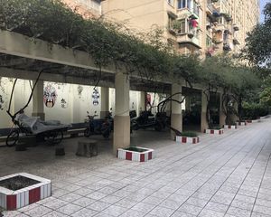 玉林北街8号 2室1厅 南 北