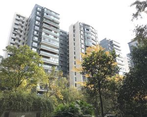 碧华邻4室2厅西