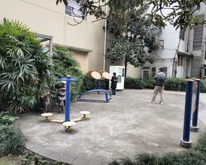 紫东梵谷1室1厅东南