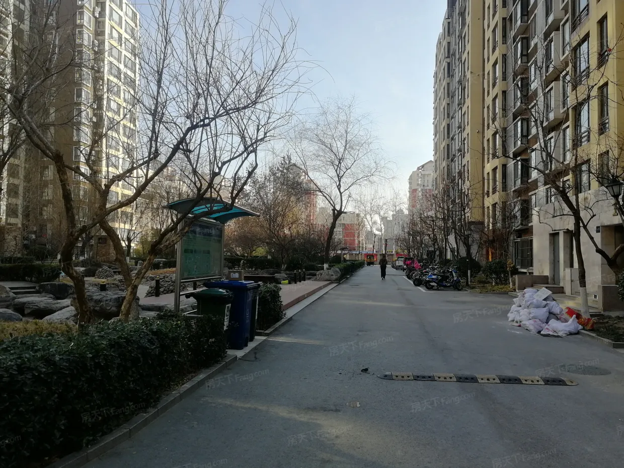 别名:格调小区,依莲轩二期