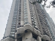 解放碑地段,高层采光视野好,一线江景房精装修大四房