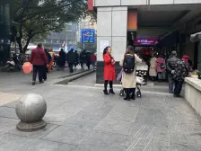 小什字 新重庆公寓三房100万