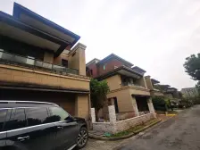 150平花园联排,带地下室,业主诚心出售