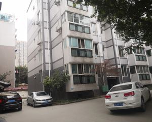 和顺苑西区2室2厅东南西南西北东北
