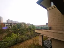 类独栋别墅,做了土建安心卖.小区环境好