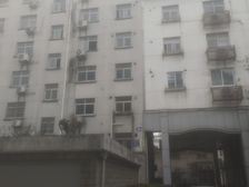 店长推荐满五年大面积顶楼复式看房方便