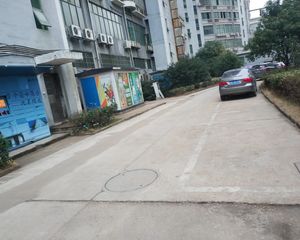 华林桃源丰景 南北通透,采光好 装修好,环镜优美 近地铁 视野好,诚心出售