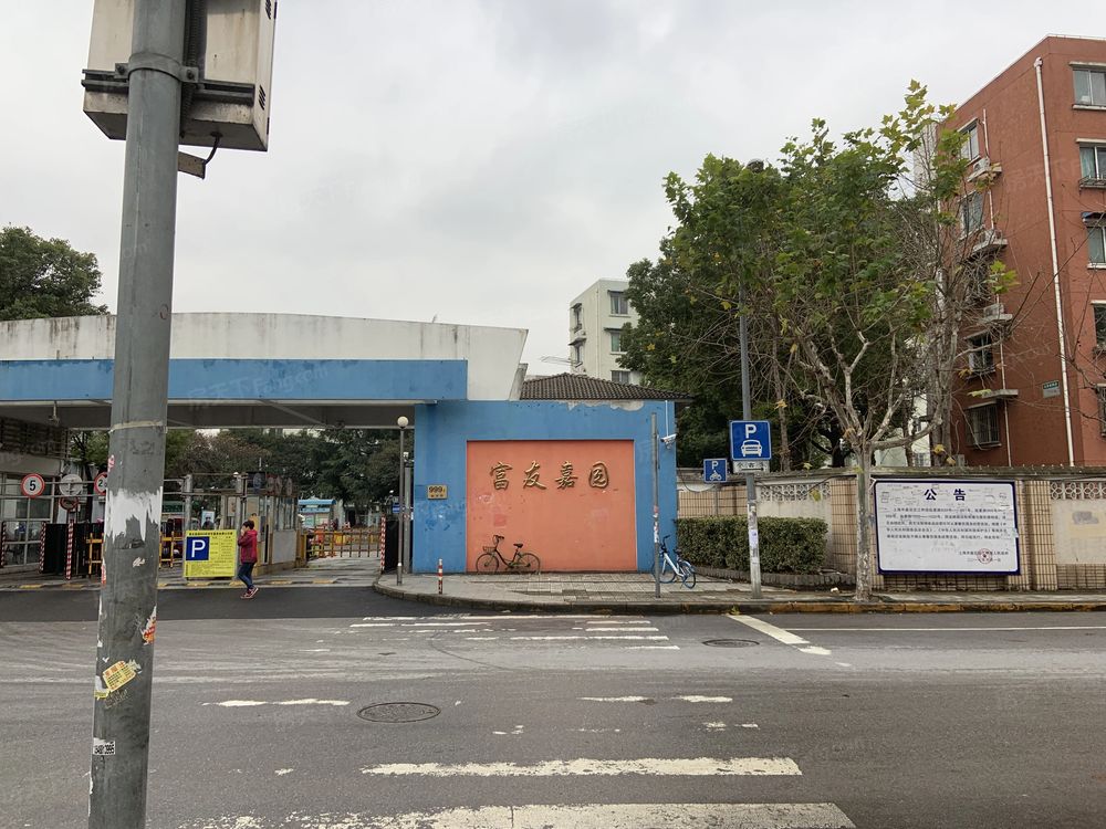 小区相关图