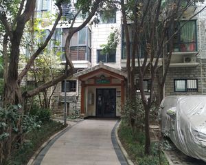 南阳锦城3室2厅东南南