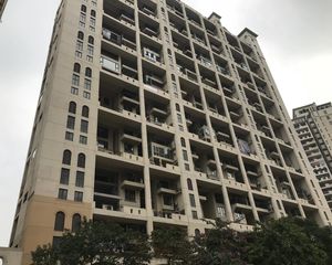 东南向,看花园,安静舒适,装修好,4房3卫设计