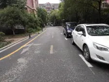 近地铁,精装 满五 产权清晰,新上房源