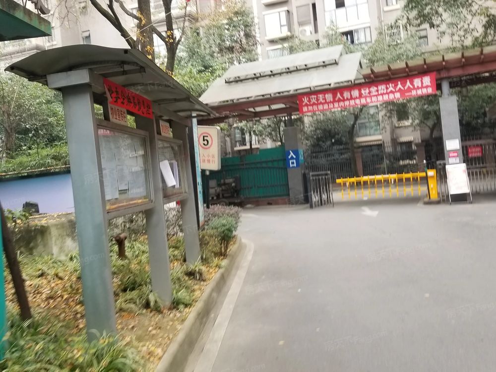 小区相关图