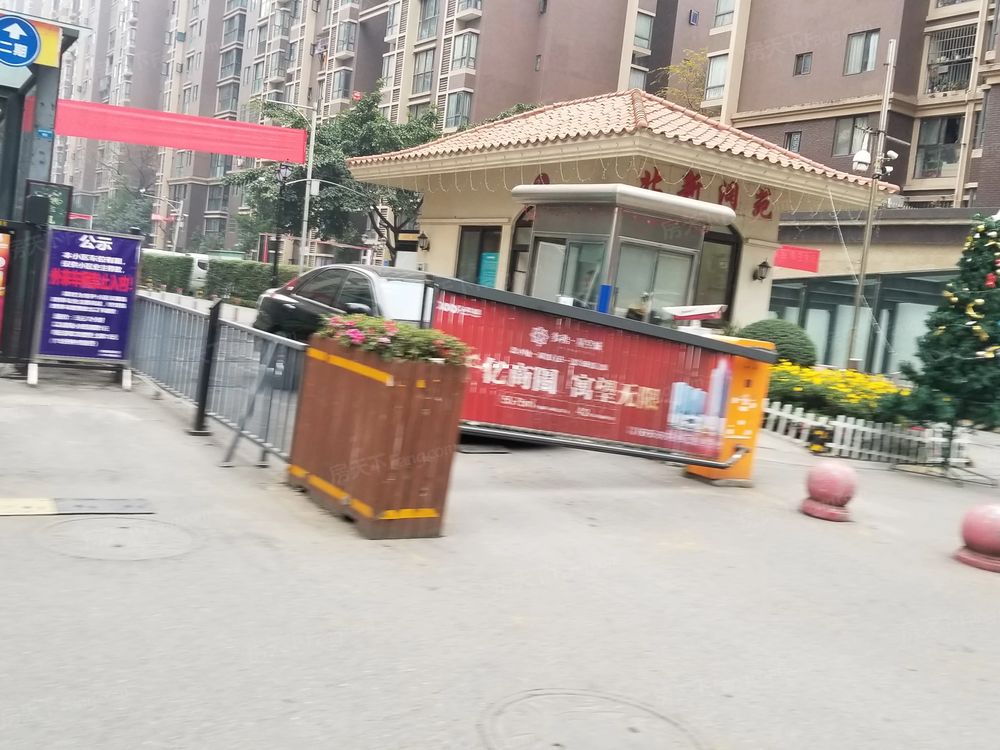 小区相关图