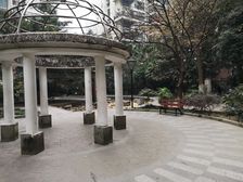 上行东方2室1厅东南