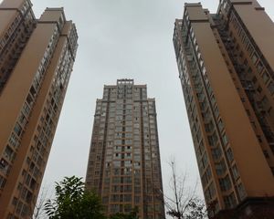 福地广场2室2厅西