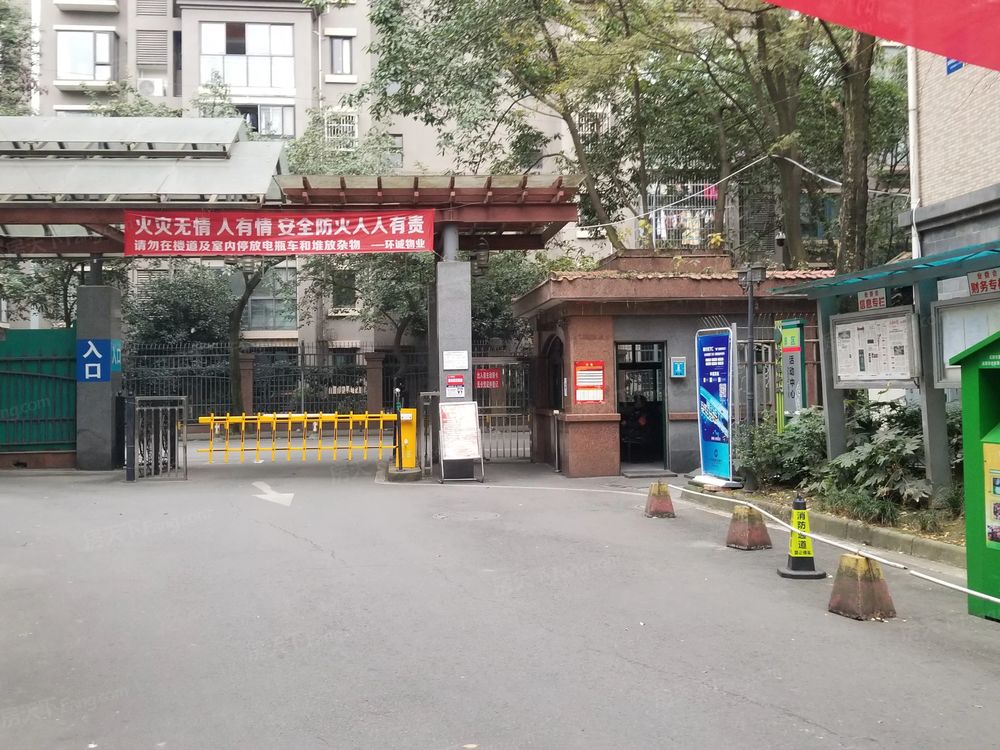 小区相关图