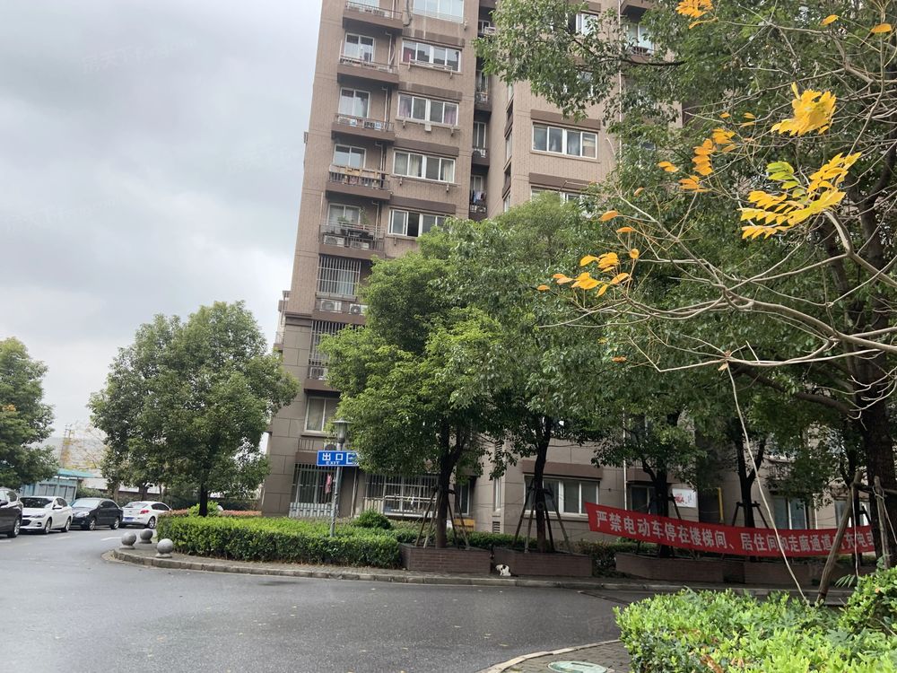 小区相关图
