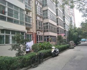银街锦华园2室2厅南西
