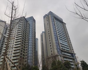 复地金融岛湾流汇1室1厅南