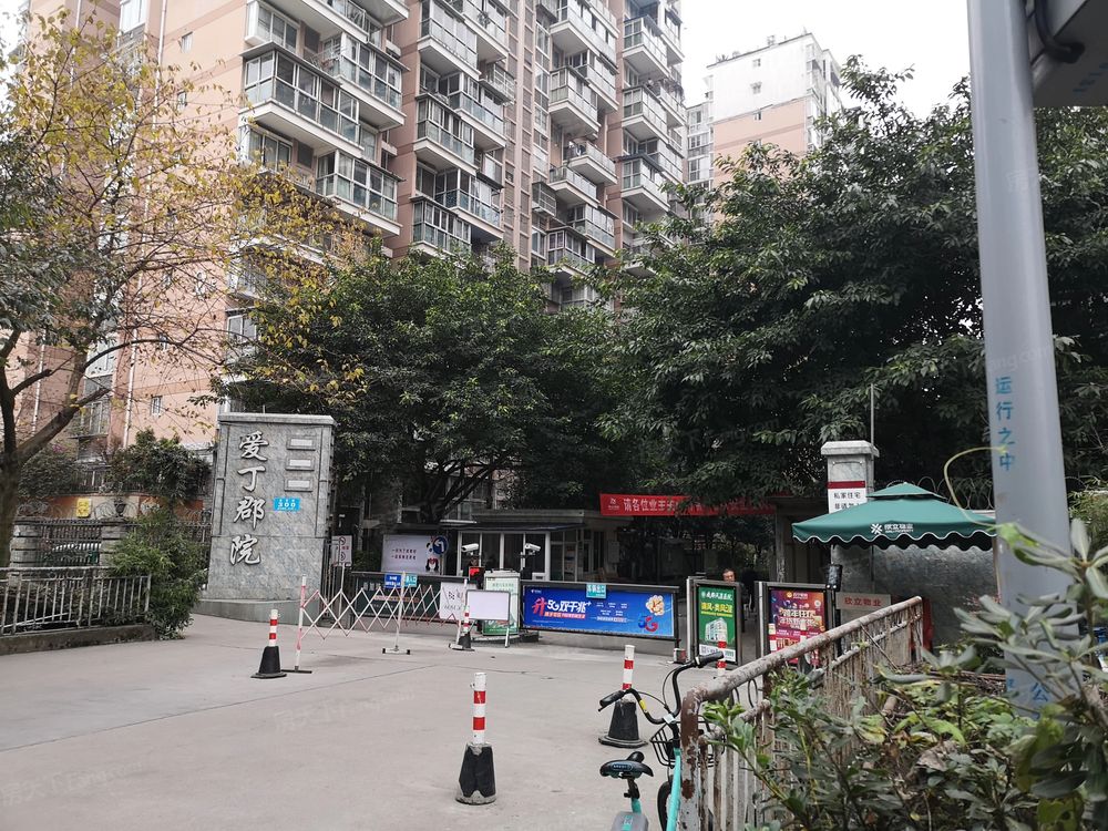 小区相关图