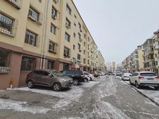 九原区振翔小区步梯一楼诚意出售