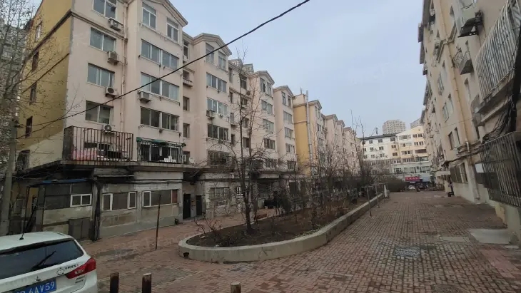 秀月街实景图