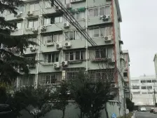 一梯两户,满五唯壹,楼层位置皆好,交通配套完.美,业主诚售!