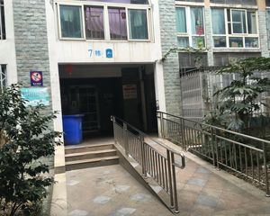 沙河丽景4室2厅东南