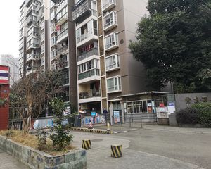 紫东梵谷二期2室1厅东南