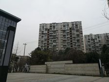 爱丁郡院2室2厅南