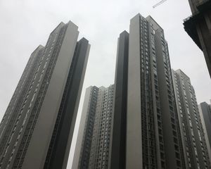 泰华锦城2室1厅东南