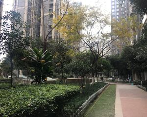 水畔经典3室2厅东