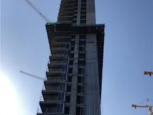 万郡大都城 毛坯中间楼层 看房方便 经典布局