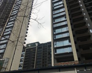 合能铂悦府4室2厅东南