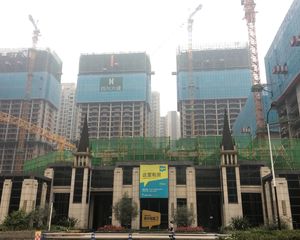 泰华锦城1室1厅西北