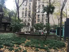 大开间,交通便利,采光充足,小区中心位置,得房率高