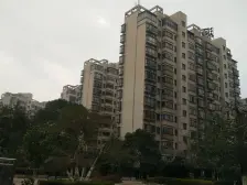 艾溪湖公园旁,丰源天域通透大两房,房东诚心卖