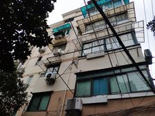 鲁迅公园旁一路之隔,30万精装修,拎包入住