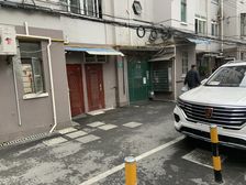 华阴小区,满五。近中潭路3/4号线,交通方便