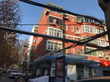 五建 2楼大标间 业主诚心出售 有钥匙 能停车