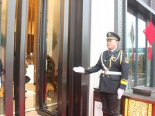 泸高旁 毛坯4房出售 港式大横厅