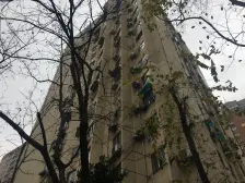 电梯房,大两房,交通便利,居家装修,采光充足