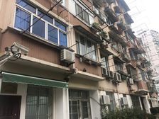 采光充足,居家装修,带采光天井,小户型