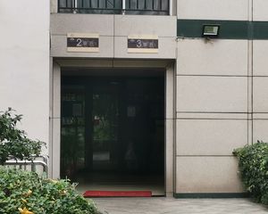 美丽南庭4室2厅西东