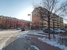 市区九新都原万达旁现房中间楼层采光好双阳加厅