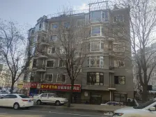 海之恋小高层,三室二厅,房主诚心出售